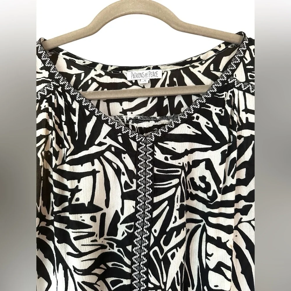 Patrons Of Peace Black & White Sleeveless Blouse / Tank Top Women’s Medium - Picture 6 of 9